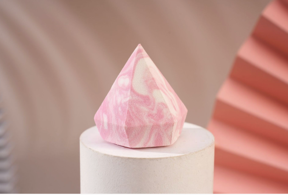 Diamond Foundation Sponge – Limited Edition Cosmetic Sponge